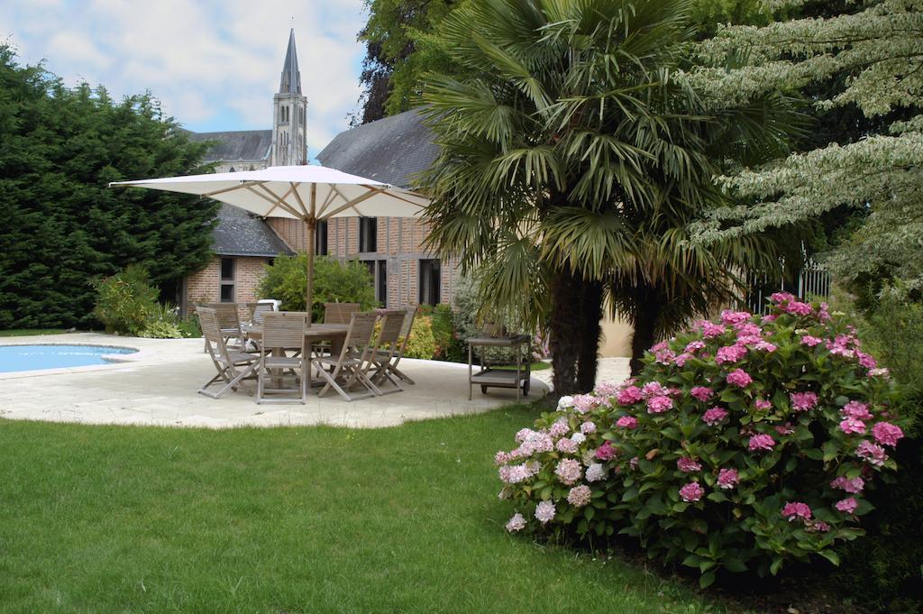 La Demeure De L'Ile Bed & Breakfast Craon  Dış mekan fotoğraf