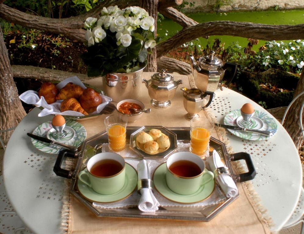 La Demeure De L'Ile Bed & Breakfast Craon  Dış mekan fotoğraf